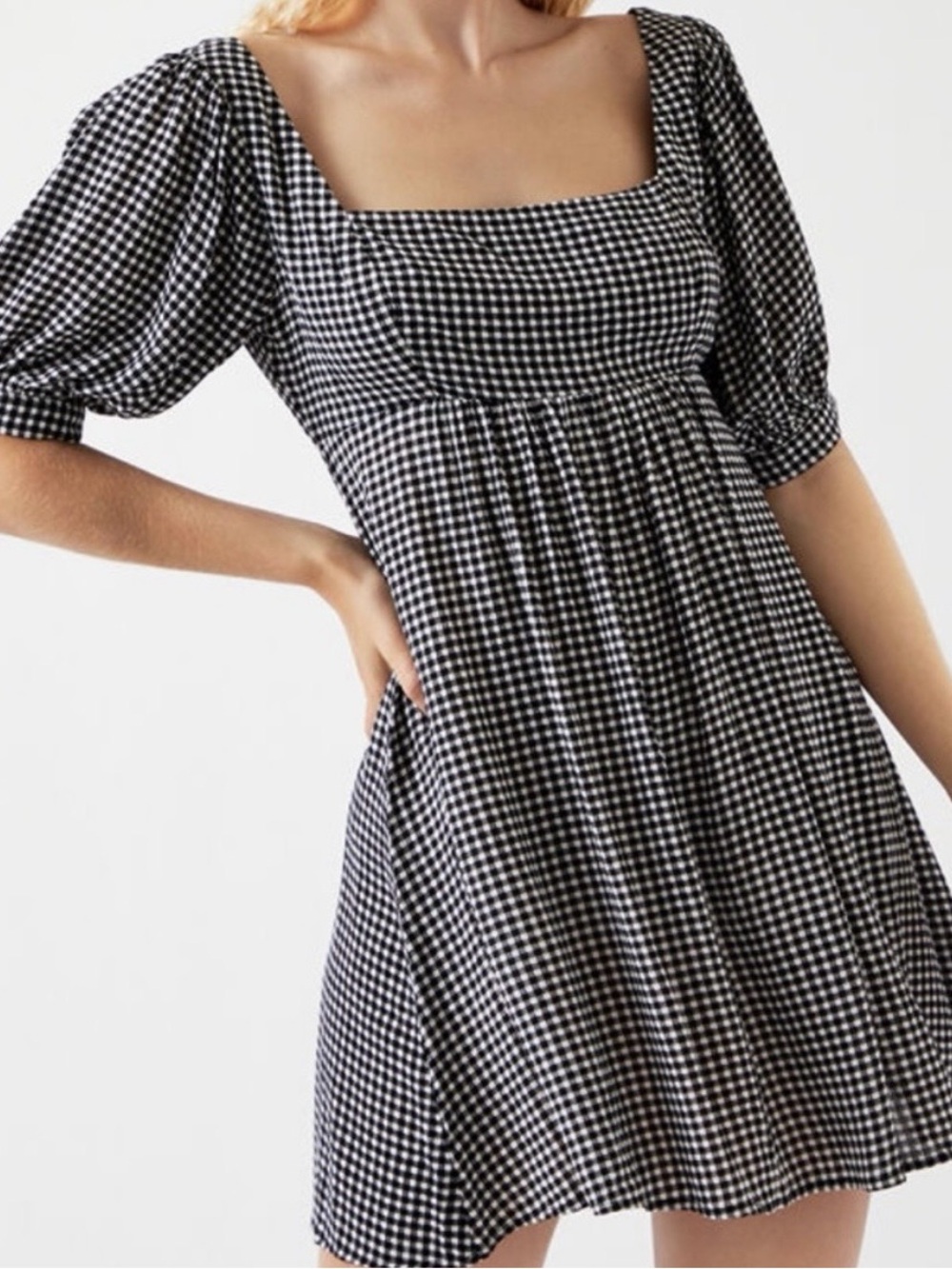 Kendall & Kylie Black and White Gingham Puff-Sleeve Tunic Dress